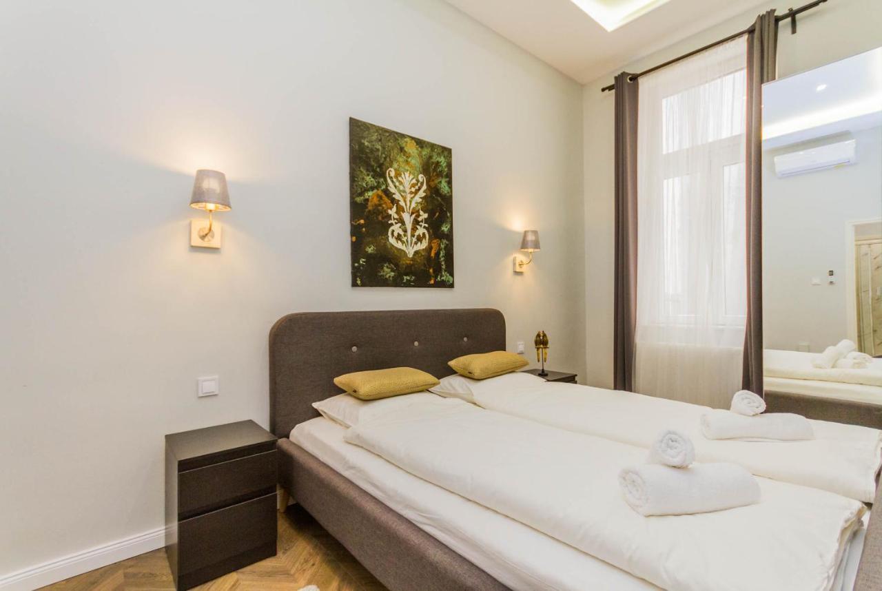 Bengt Kiraly Str. Apartman